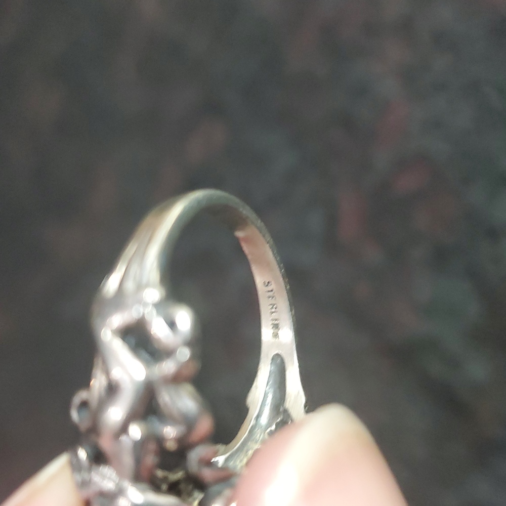 Chic Silver Ring With Clear Stone - image 5